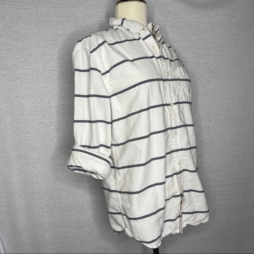 A25). Aeropostale NYC Men Button Down Shirt Long Sleeve - Picture 2 of 15